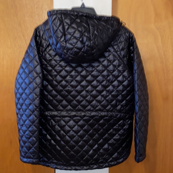 ♠️NWT BCBG MaxAzria  Feather Free Eco-Friendly Fill Light Jacket w/Hood - Picture 4 of 7